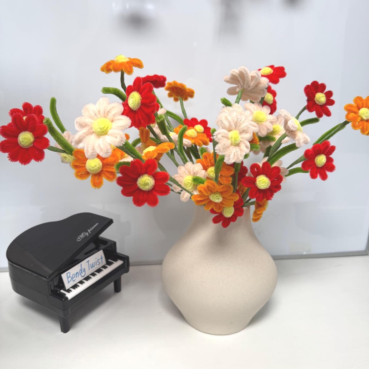 DIY Pipe Cleaner Daisy Craft Kit – Craft Your Own Bouquet | Includes Materials & Easy Tutorial
